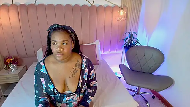 Chloee Miller1 online show from September 26, 2025, 11:47 am