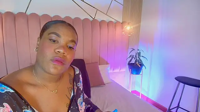 Chloee Miller1 online show from October 4, 2025, 12:25 pm