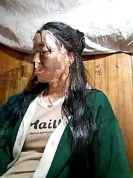 Snapshot of hera-00 chatting on November 10, 2025, 2:27 pm hera-00 online show from November 10, 2025, 2:27 pm