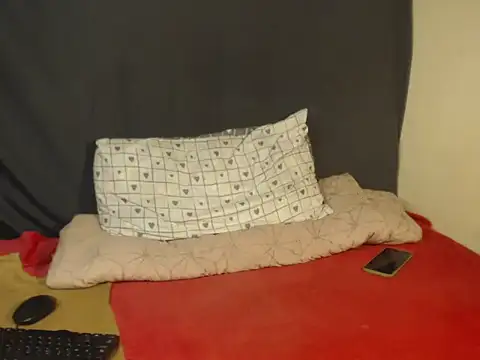 Snapshot of Hotgirl87 chatting on September 25, 2025, 6:55 pm Hotgirl87 online show from September 25, 2025, 6:55 pm