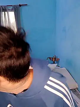 matiatr1112 online show from November 7, 2025, 10:32 pm