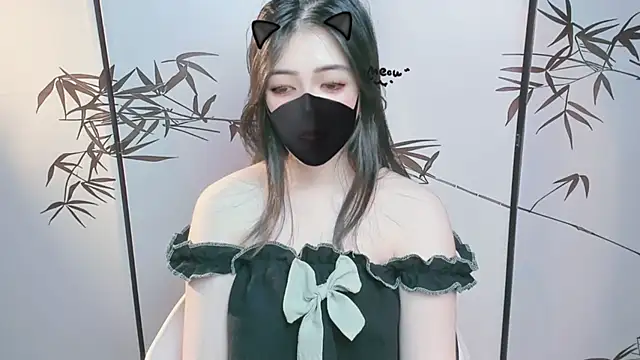 Sparkly Candy online show from November 27, 2025, 9:00 am