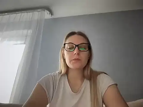 NikexPretty online show from October 2, 2025, 7:26 am