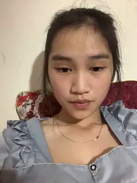 -Lie-06 online show from December 4, 2025, 8:01 am