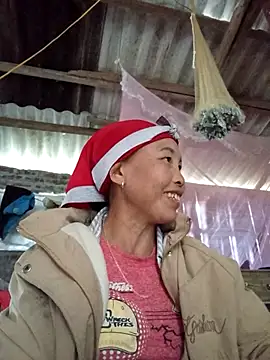 me-cute online show from November 29, 2025, 9:12 am