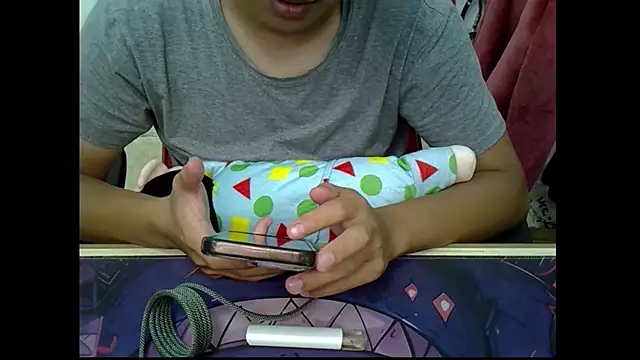 Snapshot of zhu000000 chatting on October 7, 2025, 9:06 am zhu000000 online show from October 7, 2025, 9:06 am