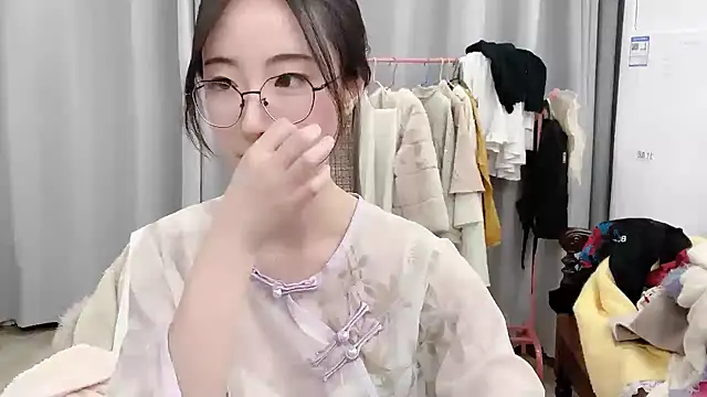 Freya7777 online show from November 13, 2025, 2:49 pm