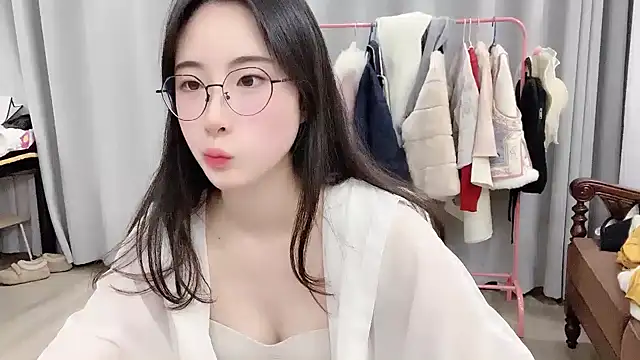 Freya7777 online show from December 20, 2025, 3:19 pm