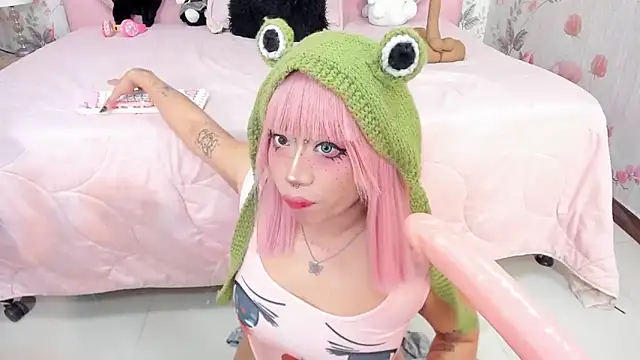 Snapshot of SafiroAgataaa chatting on February 18, 2026, 3:35 am SafiroAgataaa online show from February 18, 2026, 3:35 am