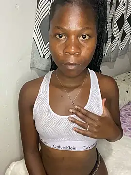 Snapshot of Crazyqueenxxx chatting on September 11, 2025, 3:01 pm Crazyqueenxxx online show from September 11, 2025, 3:01 pm