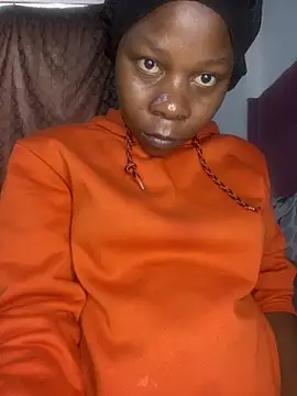 Crazyqueenxxx online show from May 1, 2026, 12:10 pm