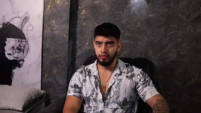 Snapshot of Nick_Vans chatting on October 4, 2025, 1:42 pm Nick Vans online show from October 4, 2025, 1:42 pm