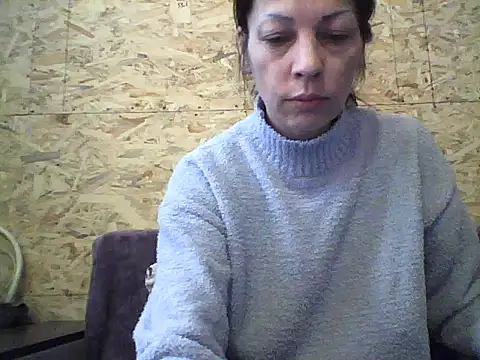 Snapshot of Milana38 chatting on October 21, 2025, 7:09 am Milana38 online show from October 21, 2025, 7:09 am