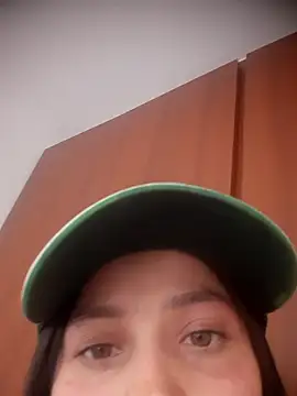 Snapshot of AriannaSoul chatting on September 21, 2025, 7:04 pm AriannaSoul online show from September 21, 2025, 7:04 pm