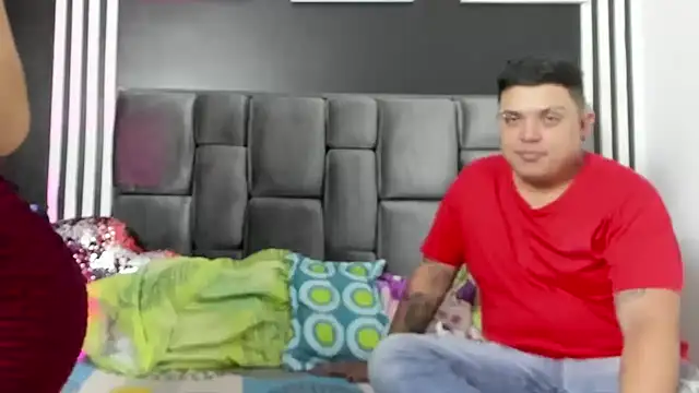 Hornycouple Hot online show from November 15, 2025, 7:43 pm