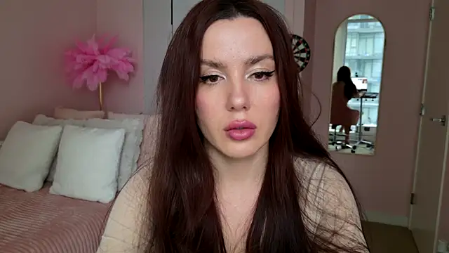 SirenSwitch online show from November 12, 2025, 9:47 pm