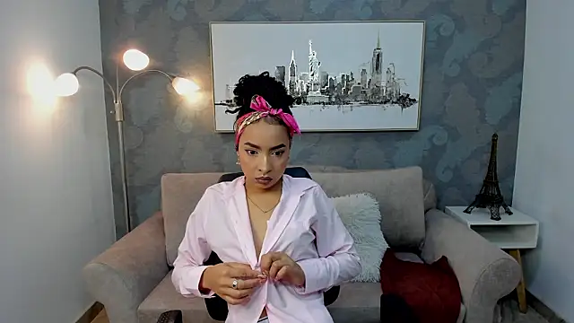 Lucia jane online show from March 5, 2026, 8:27 pm