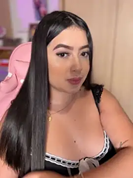 Emiily Moore1 online show from January 11, 2026, 6:46 pm