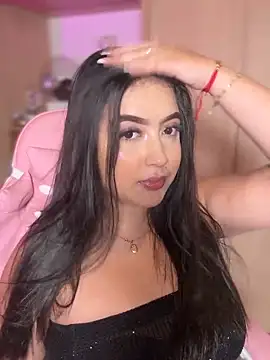 Snapshot of Emiily_Moore1 chatting on February 14, 2026, 2:30 am Emiily Moore1 online show from February 14, 2026, 2:30 am