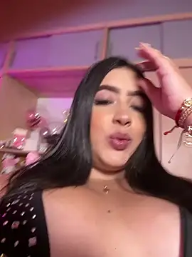 Snapshot of Emiily_Moore1 chatting on February 26, 2026, 11:04 pm Emiily Moore1 online show from February 26, 2026, 11:04 pm