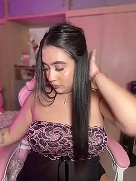 Emiily Moore1 online show from March 20, 2026, 12:15 am