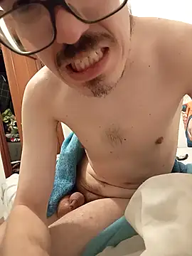 oscartres online show from September 23, 2025, 10:02 pm