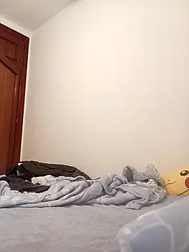 oscartres online show from October 31, 2025, 11:28 pm