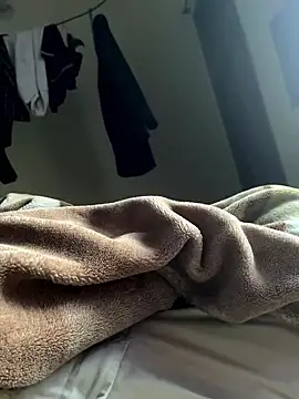 Snapshot of GaziAsharaf chatting on January 13, 2026, 3:34 am GaziAsharaf online show from January 13, 2026, 3:34 am