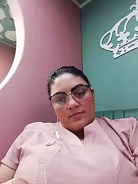 Snapshot of tiffany_Johnson1 chatting on September 29, 2025, 6:02 pm tiffany Johnson1 online show from September 29, 2025, 6:02 pm