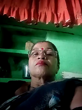 Snapshot of Manavi_x chatting on September 28, 2025, 8:20 am Manavi x online show from September 28, 2025, 8:20 am