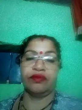 Snapshot of Manavi_x chatting on October 2, 2025, 9:44 pm Manavi x online show from October 2, 2025, 9:44 pm