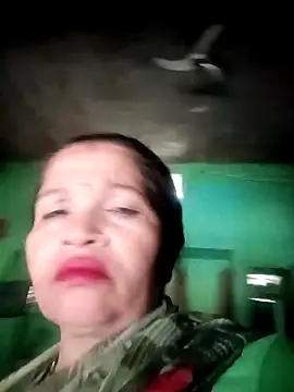 Snapshot of Manavi_x chatting on October 9, 2025, 10:24 am Manavi x online show from October 9, 2025, 10:24 am