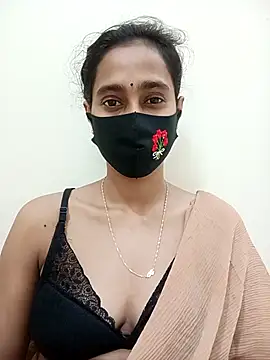 Softecho-03 online show from November 3, 2025, 8:59 am