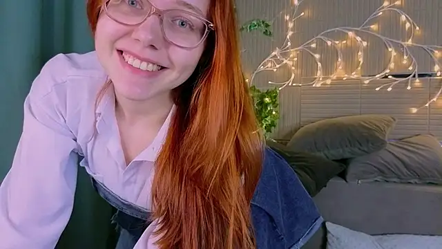 PollyVinice online show from May 15, 2026, 4:36 pm