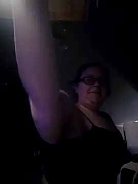 Yamiko42 online show from March 9, 2026, 1:15 pm