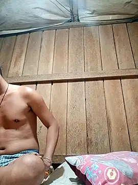 Snapshot of Hottie_pinoy21 chatting on October 31, 2025, 11:06 pm Hottie pinoy21 online show from October 31, 2025, 11:06 pm