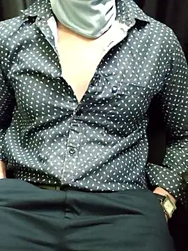 chocolate alone online show from February 6, 2026, 7:23 am