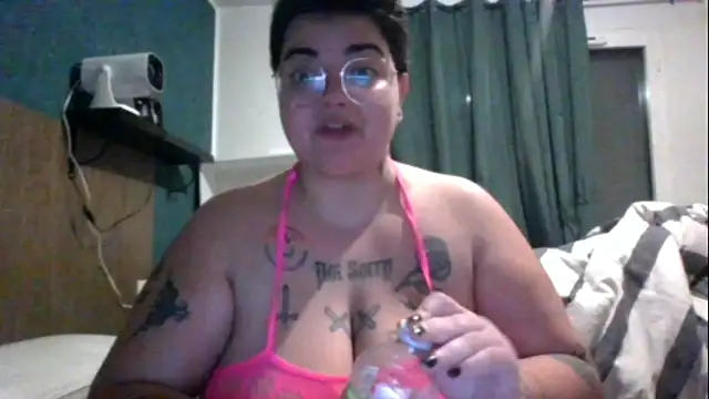 PirateXL online show from April 1, 2026, 11:24 pm