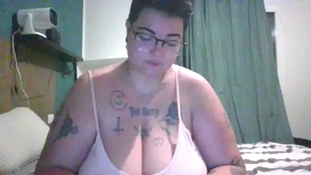 PirateXL online show from May 29, 2026, 4:21 am
