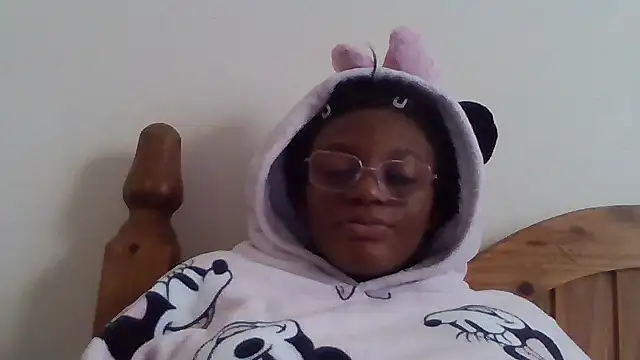 SexyGemBeautyX online show from December 2, 2025, 3:07 pm