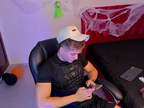 paull george online show from October 17, 2025, 1:14 pm