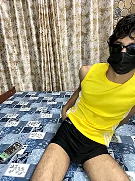 SIZZLER 1100 online show from September 11, 2025, 9:04 pm