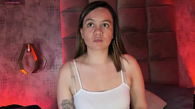 Sky Junne online show from February 13, 2026, 4:58 pm