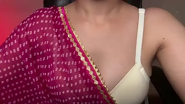 Snapshot of akankshapuri chatting on July 14, 2026, 1:06 pm akankshapuri online show from July 14, 2026, 1:06 pm