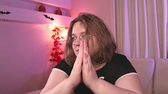 Alissa S online show from October 30, 2025, 4:52 pm