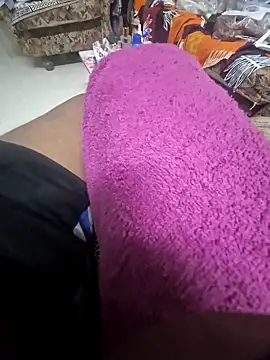 indiankiing online show from November 13, 2025, 6:29 pm