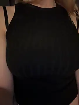 Snapshot of ellieen chatting on December 1, 2025, 9:31 pm ellieen online show from December 1, 2025, 9:31 pm