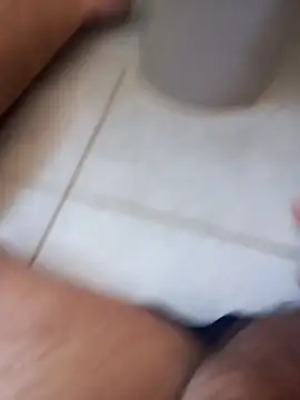 Snapshot of Jobson40 chatting on September 27, 2025, 3:39 pm Jobson40 online show from September 27, 2025, 3:39 pm