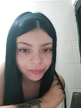 LunaJacobs online show from November 12, 2025, 12:11 am