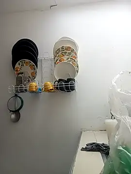 MackMacKenzie online show from October 18, 2025, 1:56 pm